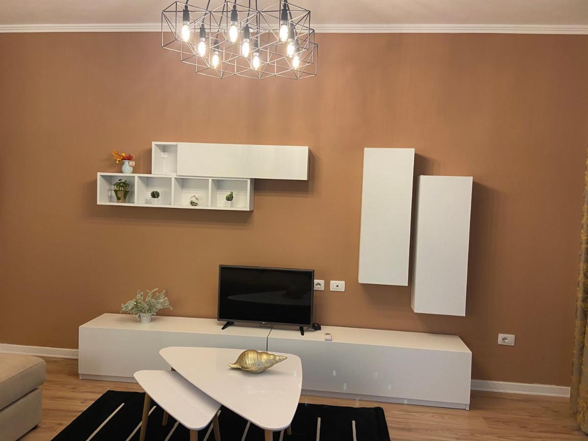 City Center& Sea View Apartment Дуррес Экстерьер фото